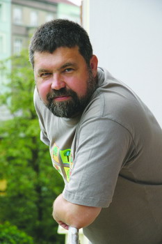 RNDr. Miroslav Kundrata RNDr. Miroslav Kundrata